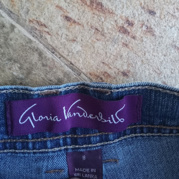 Gloria Vanderbilt Size 8 Blue Jeans - Picture 3 of 6